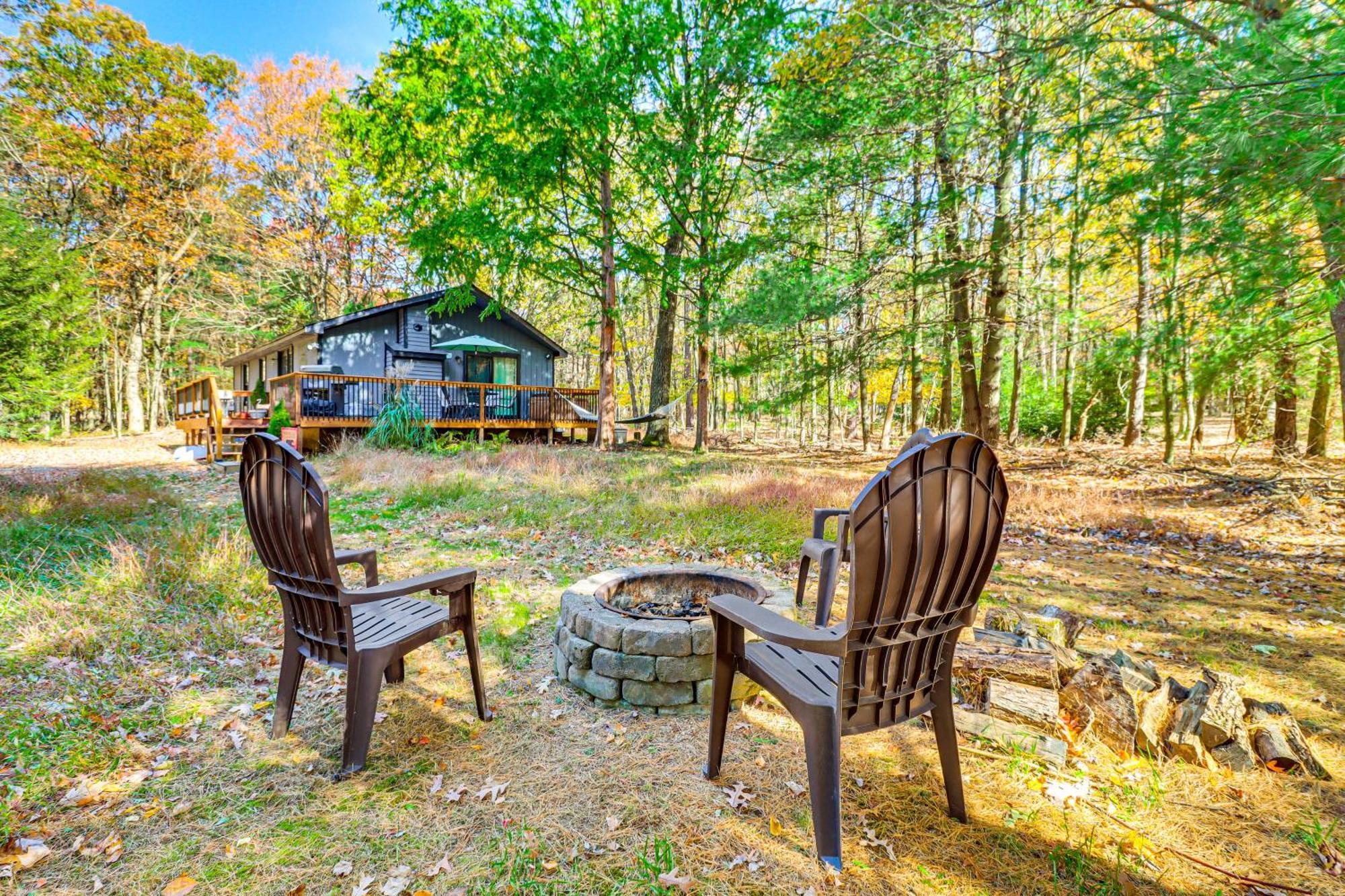 Quaint Jim Thorpe Cabin Retreat, Walk To Beach! מראה חיצוני תמונה